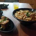 榮昌甘記・重慶麻辣湯 - 