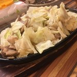 林家 - 豚肉とキャベツのにんにく炒め