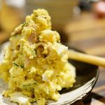 博多もつ鍋 幸 - 名物ポテトサラダ