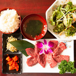 Yakiniku Tabehoudai Hinomaru - 