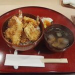 天ぷら 甚兵衛 - ランチ天丼1,000円