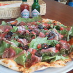 Mont Dor - 生ハムと野菜のピザ