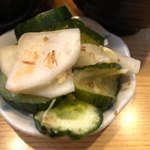 とんかつ春 - この刻み生姜の自家製浅漬けが美味しくて。