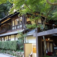 明治の森箕面 音羽山荘 - 