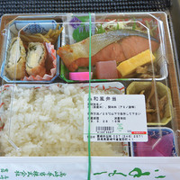 朝早くに本当に優しい駅弁 念願の 上州の朝がゆ 350円 を購入 そして名物の だるま弁当 1000円 も By なまらうまい 閉店 たかべん 高崎 ｊｒ 弁当 食べログ