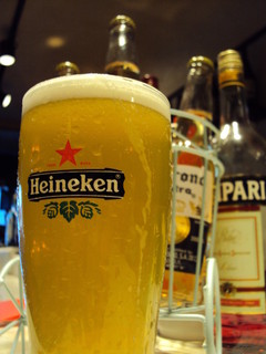 まっちゃげ - ビールはハイネケン♪店の雰囲気にピッタリ（*^_^*）