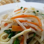 中華麺店 喜楽 - 野菜はしゃっきり