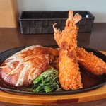キッチン ポテ - でかエビフライハンバーグ