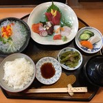 sushikappoukimpei - お昼の刺身御膳
