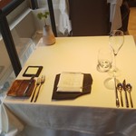 銀座 レストラン オザミ - 設い