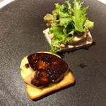 ル・プランタン - トリィフソースをかけたフォアグラとブリオッシュトースト パテ・ド・カンパーニュと無花果のコンビネーション