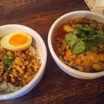 麺線屋formosa - 本日は、ハーフ&ハーフ、麺線には、なめこトッピング♪