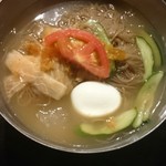 赤坂韓国料理・焼肉 兄夫食堂 赤坂店 - 水冷麺