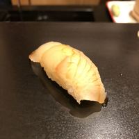 鮨 竜介 - ひらめ