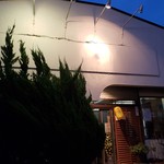 味都苑 - 外観　看板消えとる(笑)