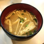 かふェ 渚 - しろしまのモーニソグは味噌汁がつきます