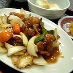 中国料理 龍龍 - 酢豚定食650円