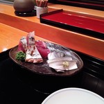 小笹寿し - つまみ【鰹と小鰭】