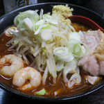 旨辛タンメン 荒木屋 - 台湾ラーメン900円、チャーシュー100円