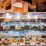 レシピ&マーケット - テイクアウト用のヘルシーなデリも沢山！
ランチに良さそうですね