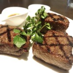 RRR otemachi Kobebeef&Wine - ステーキ３種盛り合わせ