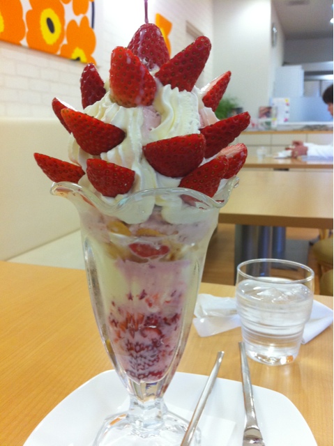 豪華パフェ By れもん2 移転 洋菓子ｊｕｎ 蓬莱広小路店 ジュン 武生 ケーキ 食べログ