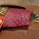 金山 馬肉酒場 馬喰ろう - 馬刺しの塊刺し