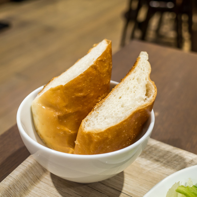 チンアナゴを見ながらエンパナーダ By ハスタ レストランテ ロス クエントス デル マール Restorante Los Cuentos Del Mar 直江津 カフェ 喫茶 その他 食べログ