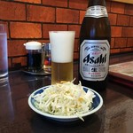 台湾屋台 - ビール＆お通しサラダ
