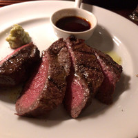 カルネジーオ イースト - 牛肉！！