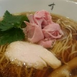 すすり - 淡麗中華そば接写