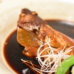 居酒屋 磯飯倶楽部 - 大人気のアラ煮・煮付けは〆まで楽しめる!？