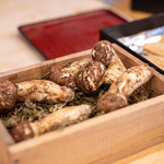 三笠鮨 - 信州（しなの）松茸（まつたけ）