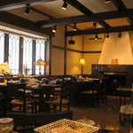 ダイニング都忘れ