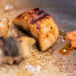 三笠鮨 - 羽州（では）八郎潟（はちらうがた）鰻（むなぎ）蒲燒（かばやき）、十日熟成（とほかねかし）