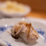 三笠鮨 - その手（て）は桑名（くはな）の文蛤（ほんはまぐり）