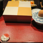 乳頭温泉郷 妙乃湯 - テーブル上の様子　ズームアップ