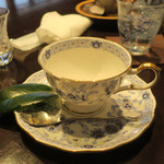 乳頭温泉郷 妙乃湯 - 朝のティータイム終了