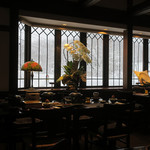 ダイニング都忘れ