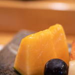 三笠鮨 - 甜瓜（めろん）