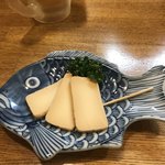 居酒屋山さん - クリームチーズの味噌漬け ¥430
