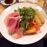 すみれ - 生ハムアスパラ盛合 500円