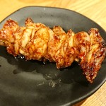 炭火串焼 初代バッジョ - とり皮(タレ)