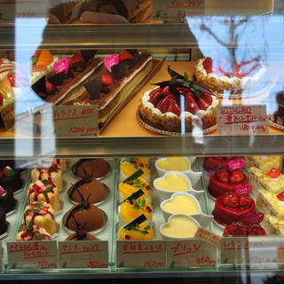 東海市荒尾町でおすすめの美味しいケーキをご紹介 食べログ