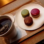 ピエール・エルメ・パリ - 注文の品揃いました（１階）