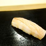 鮨 十兵衛 - ぶりのうすはら