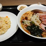 你好GEMS新橋店 - ラーメン半チャーハンセット  900円