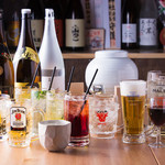 Robata Nikuyakidokoro Takeshi - 飲み放題は92種、生ビールはプレミアムモルツ香るエール