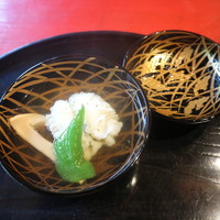 一汁ニ菜 うえの 箕面店 - お椀