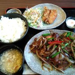 悦悦飯店 - 孜然羊肉 定食（ランチメニュー）